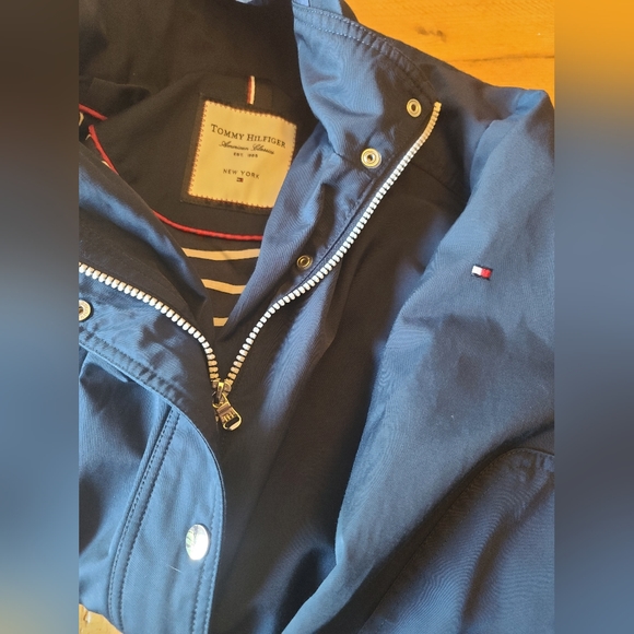Tommy Hilfiger Jacket size L - Picture 5 of 9